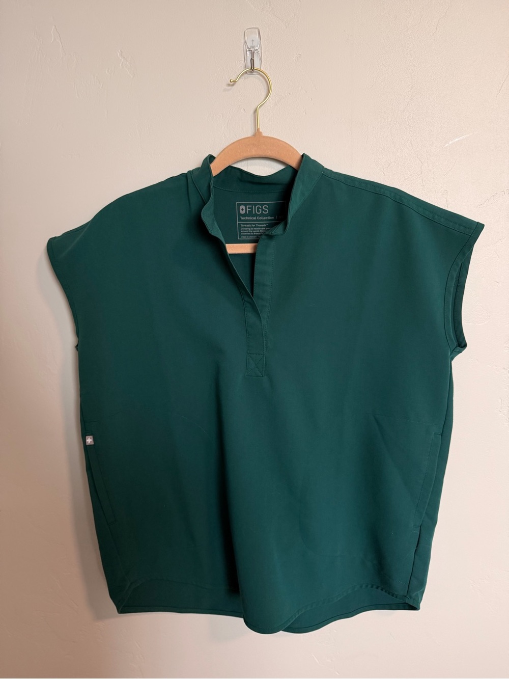 Figs Rafaela Forest Green Top XS